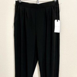 Leith pants NWT M black lightweight slim leg high waist pull on side pockets